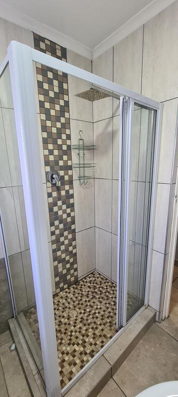 4 Bedroom Property for Sale in Fraaiuitsig Western Cape